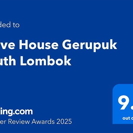 Wave House Gerupuk South Lombok Bed & Breakfast Praya Bagian luar foto