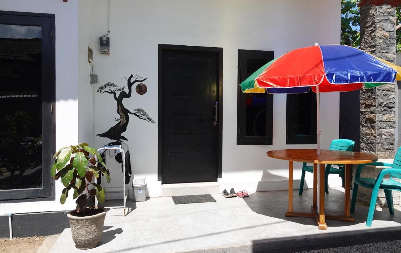Wave House Gerupuk South Lombok Bed & Breakfast Praya Bagian luar foto