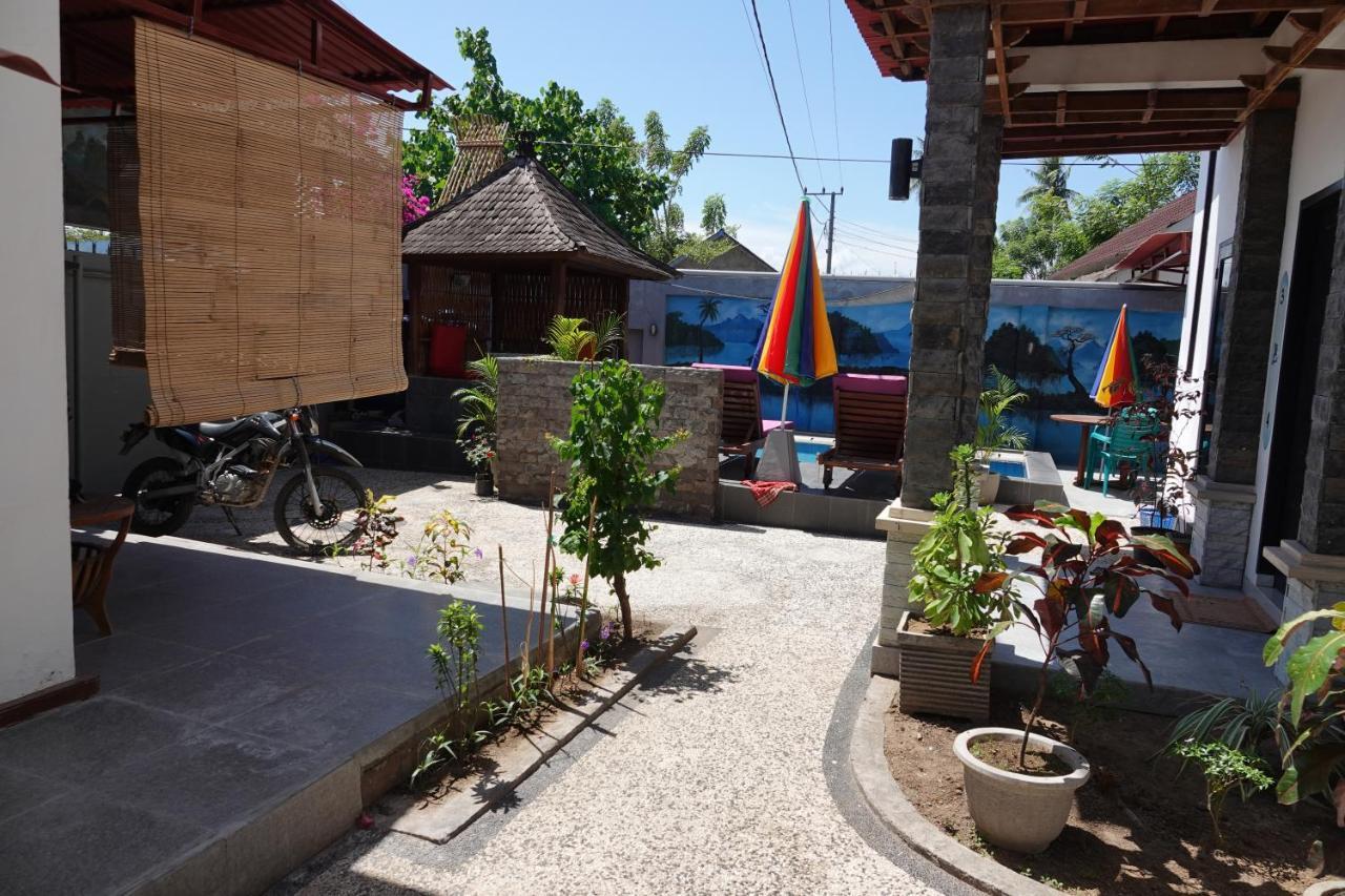 Wave House Gerupuk South Lombok Bed & Breakfast Praya Bagian luar foto